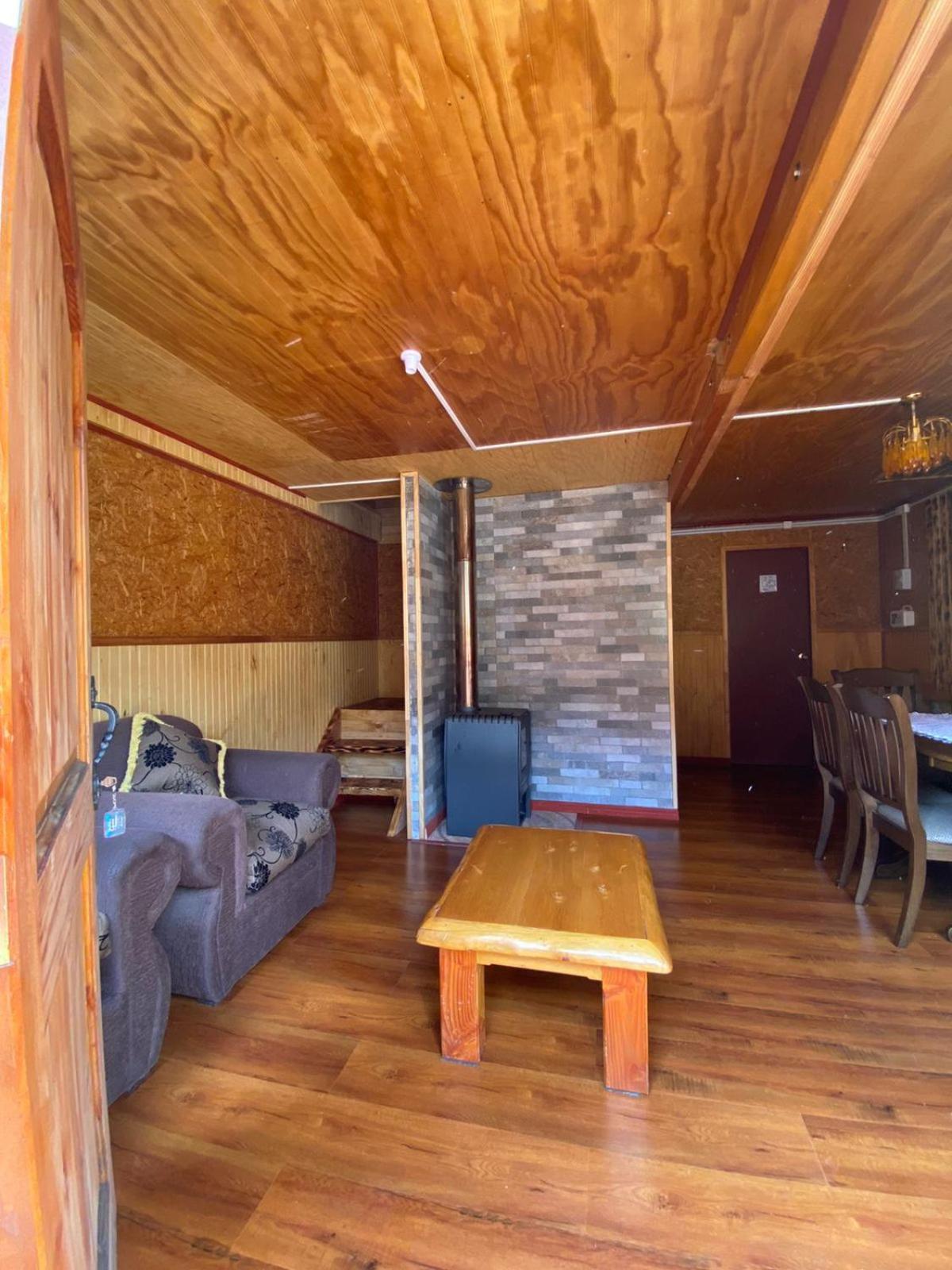Cabanas Robinson Puerto Puyuguapi Room photo